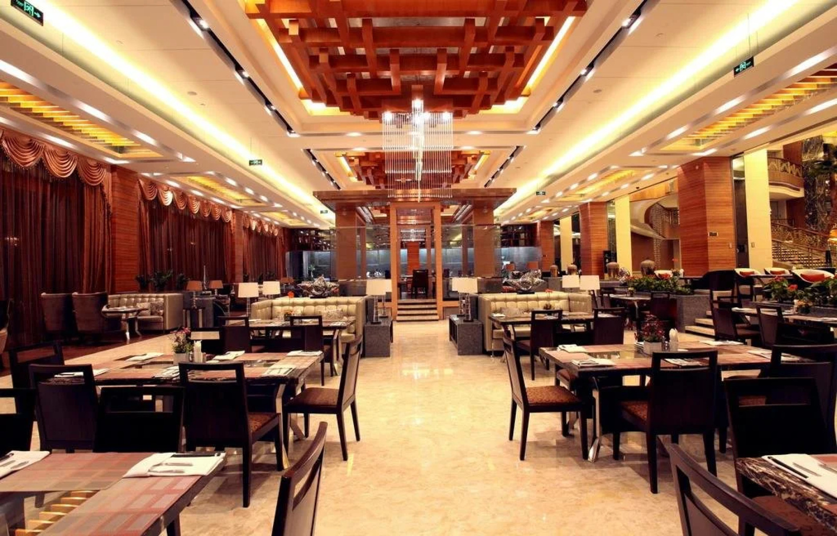 Nishi Haitai Hotel Luxury