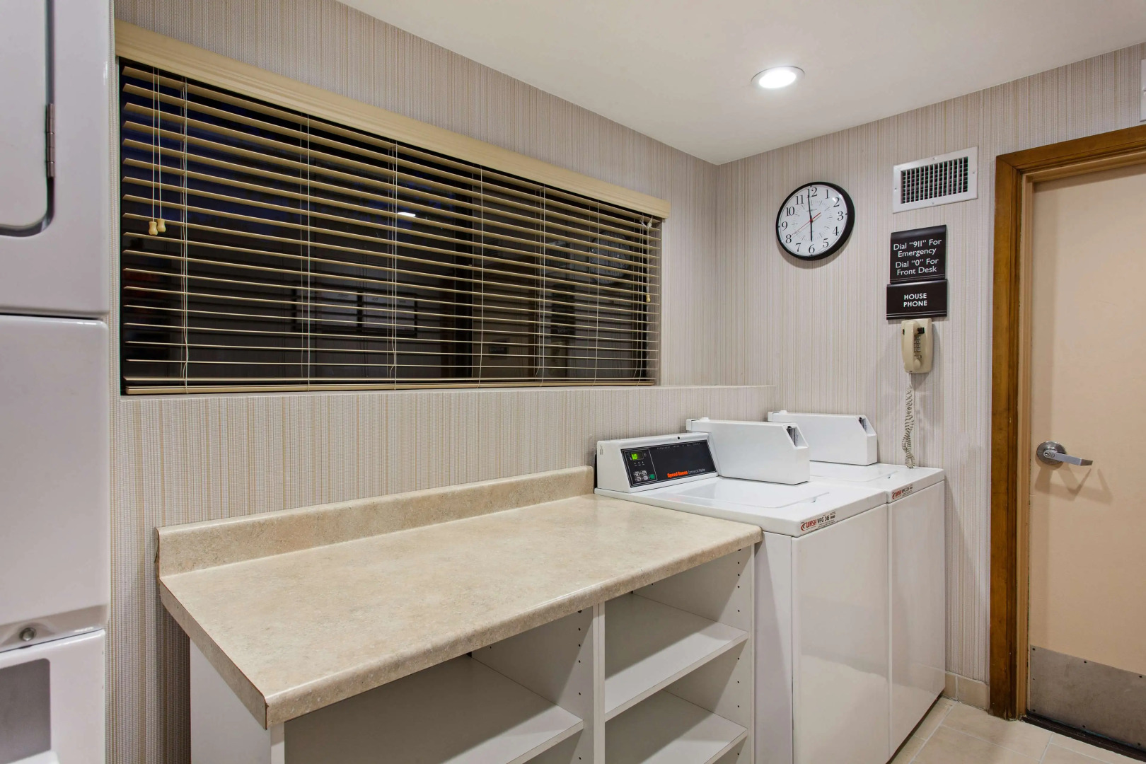 Hilton Garden Inn Valencia Six Flags