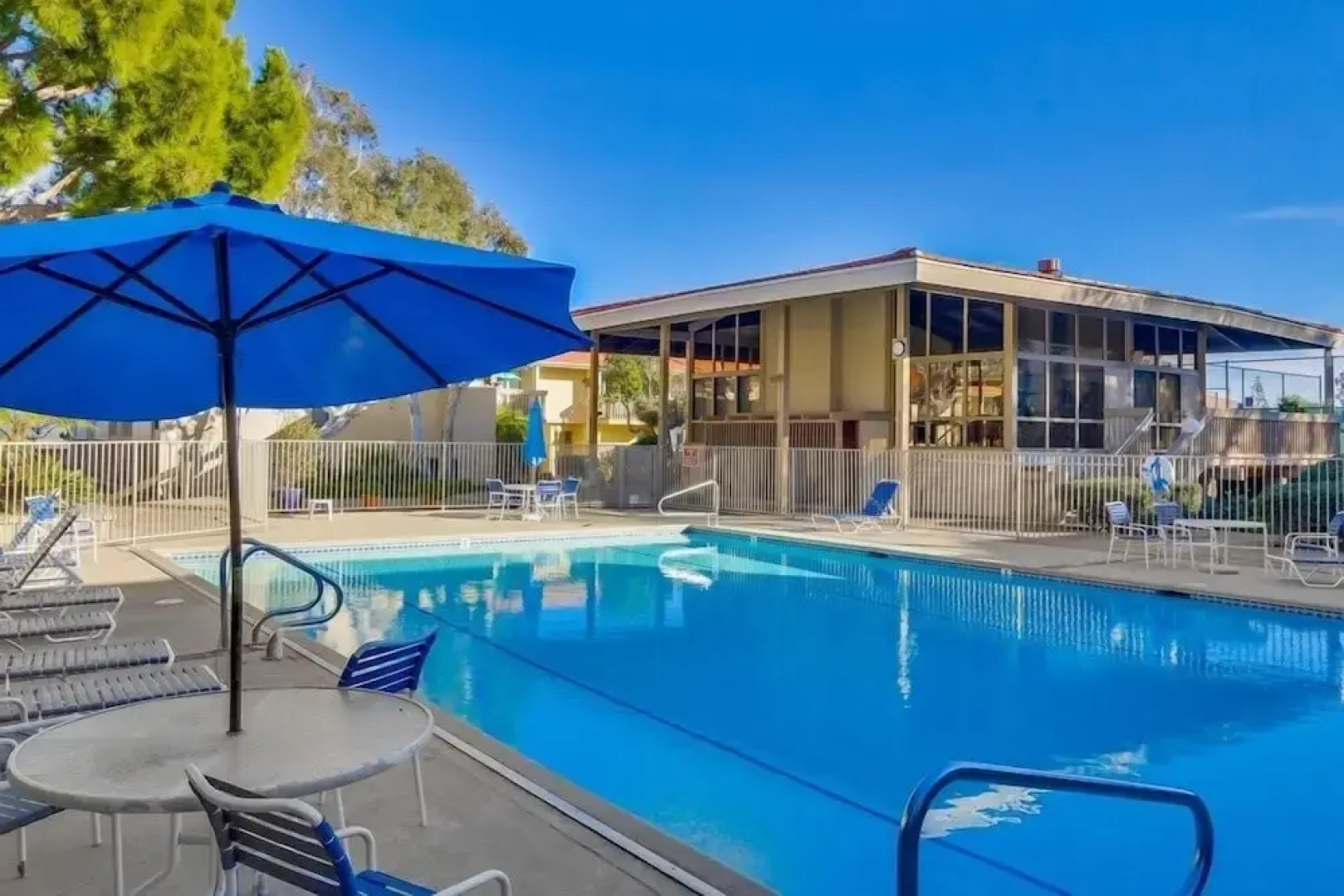 Sbtc161 3 Bedroom Condo