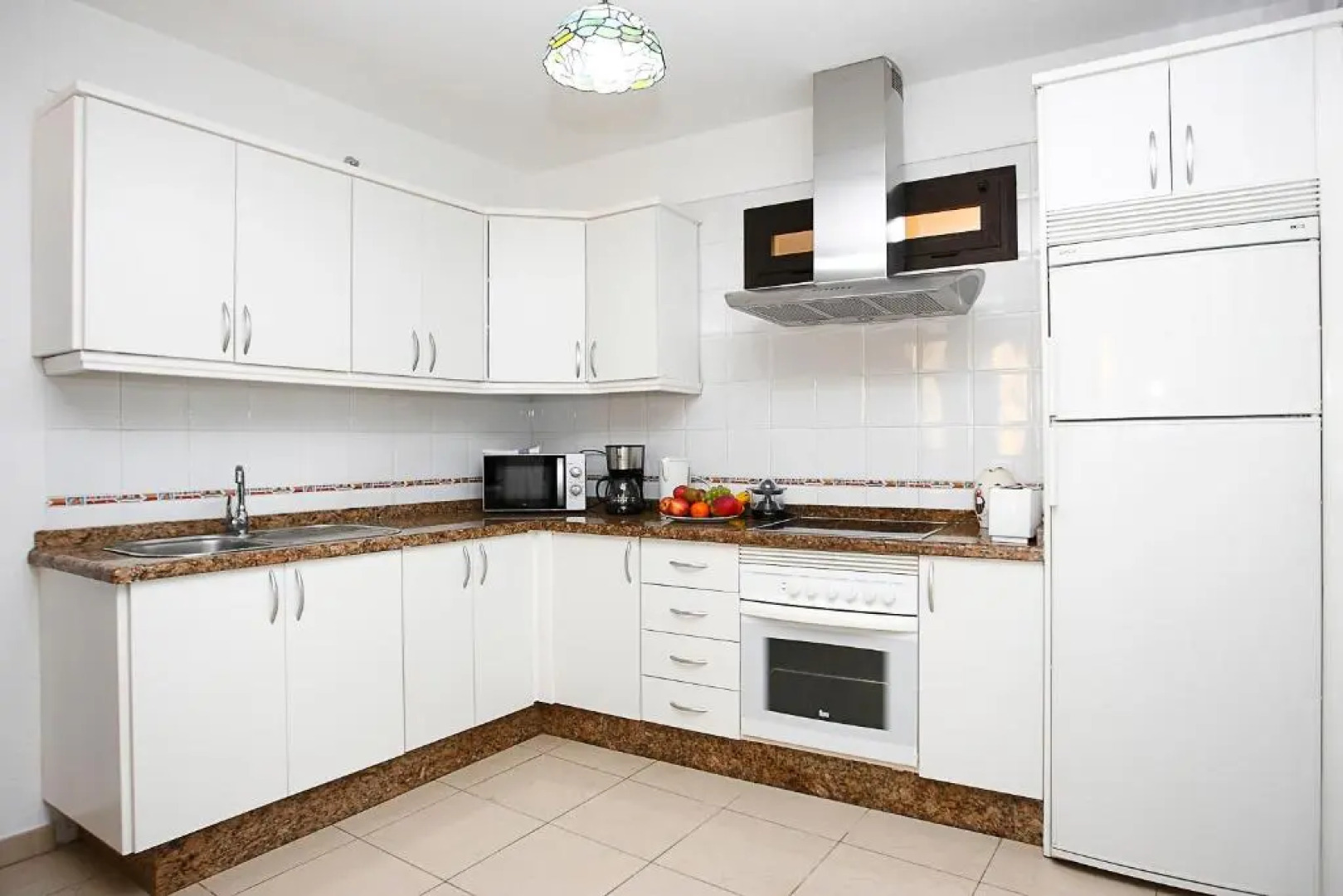 Apartamento Frente Al Puerto de Candelaria a 20 Metros de la Playa.