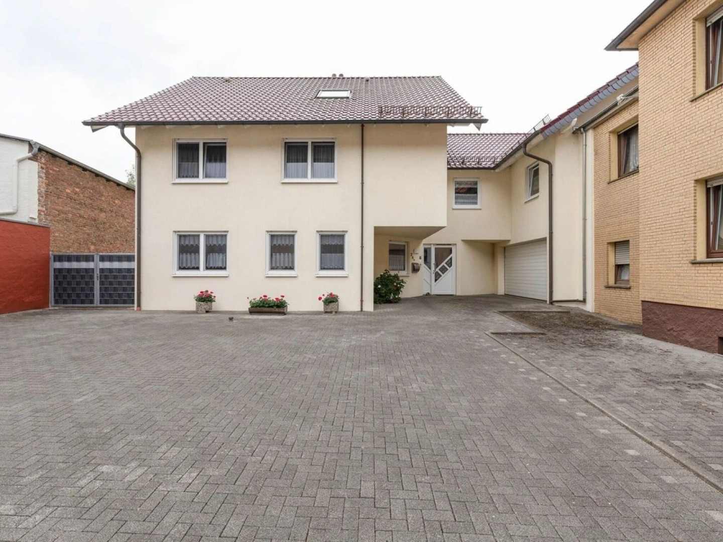 Pleasant Apartment in Altenbeken With Balcony