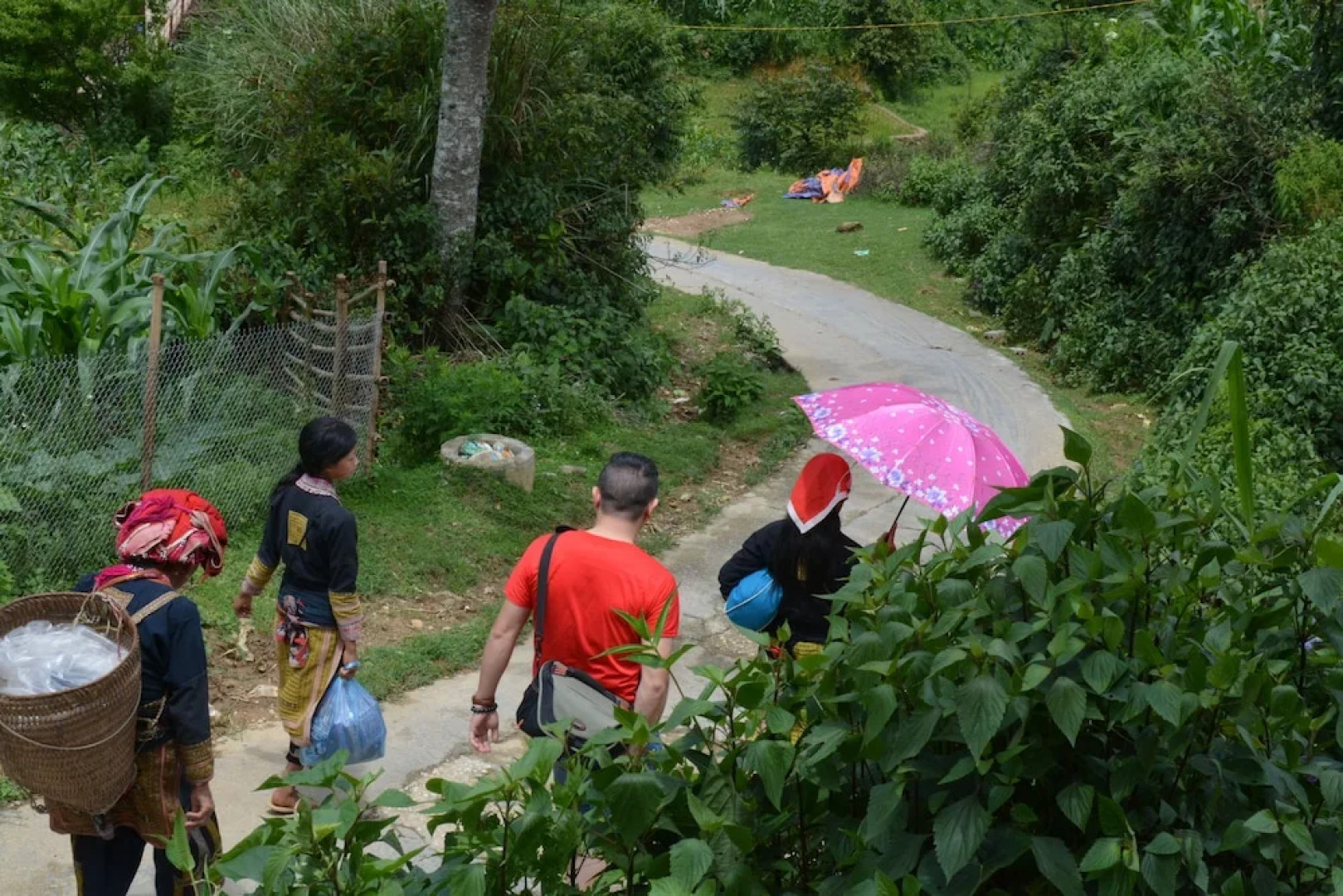 Sapa Homestay Trekking Tour For Backpackers