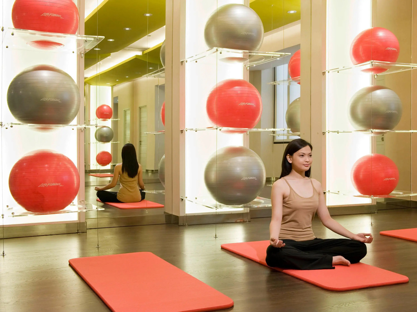 Sofitel Philippine Plaza Manila