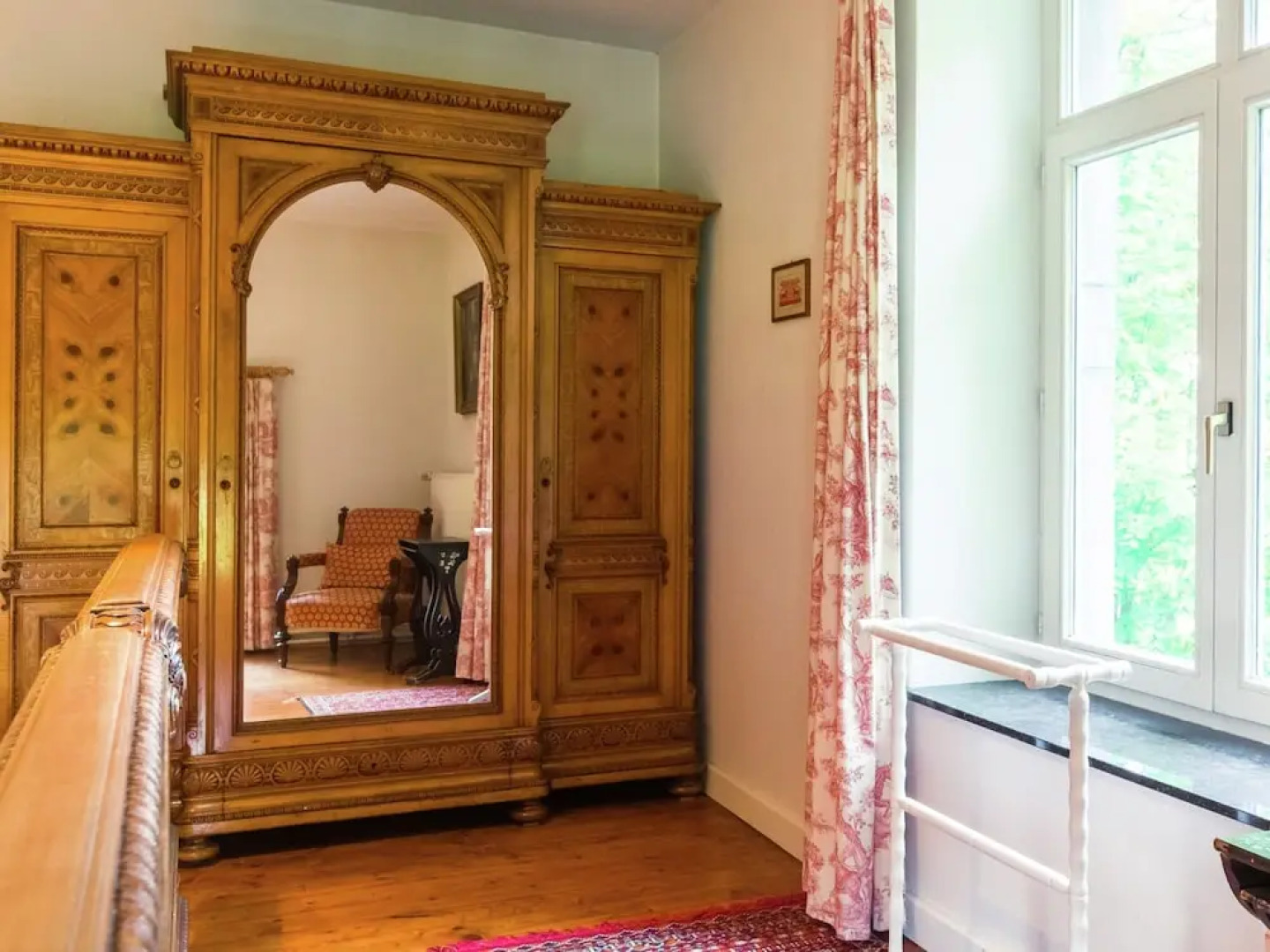 Mansion in Beauplateau Near Forest