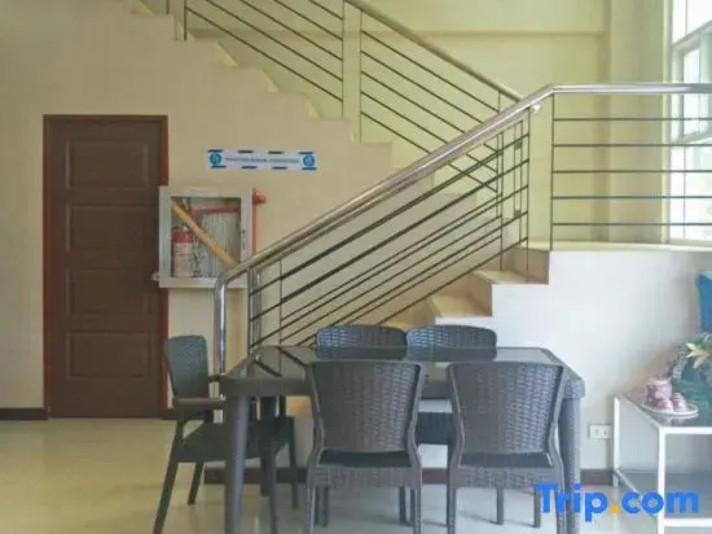 RedDoorz near Talisay District Hospital