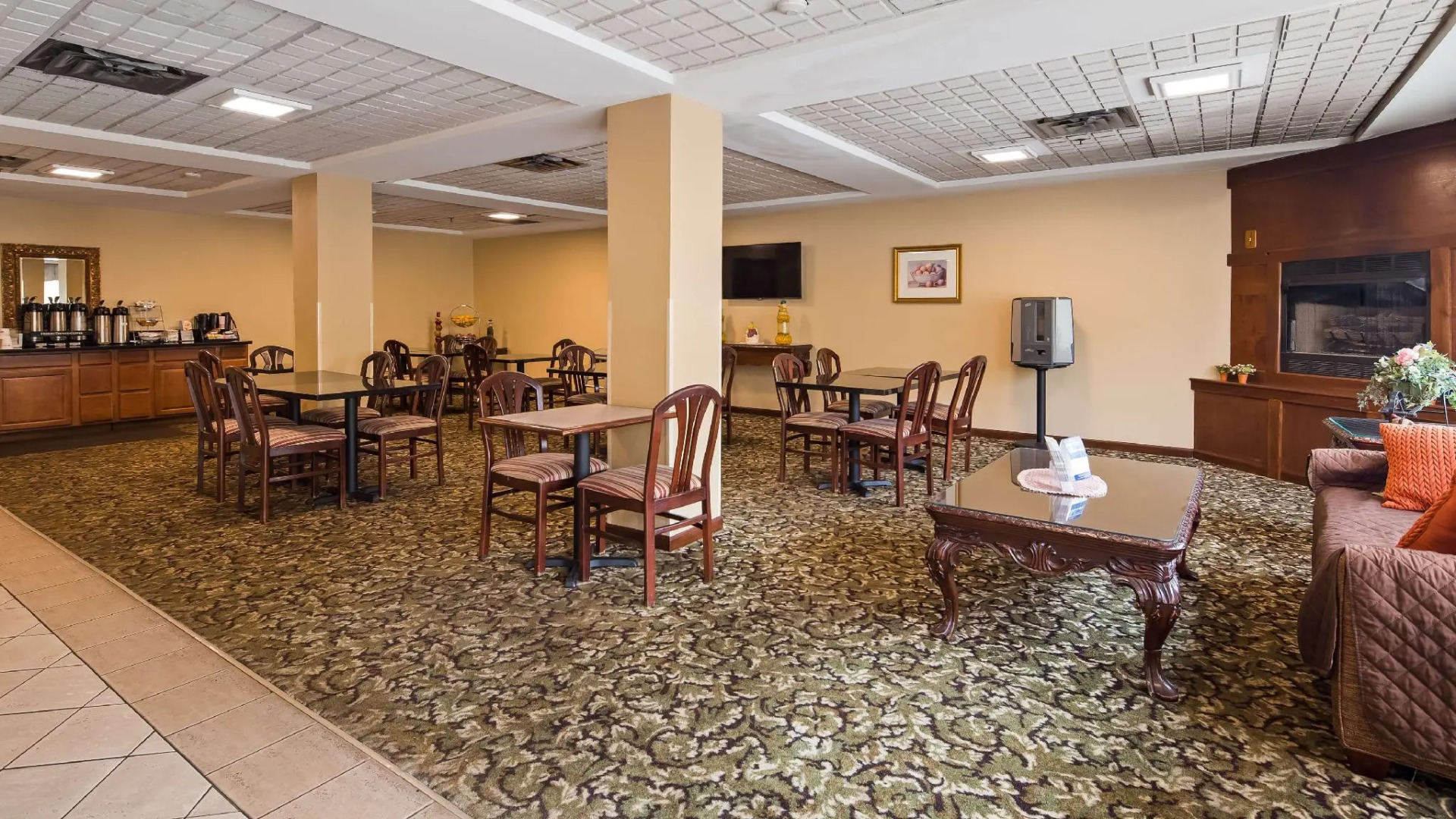 Country Inn & Suites by Radisson, Pickerington, OH