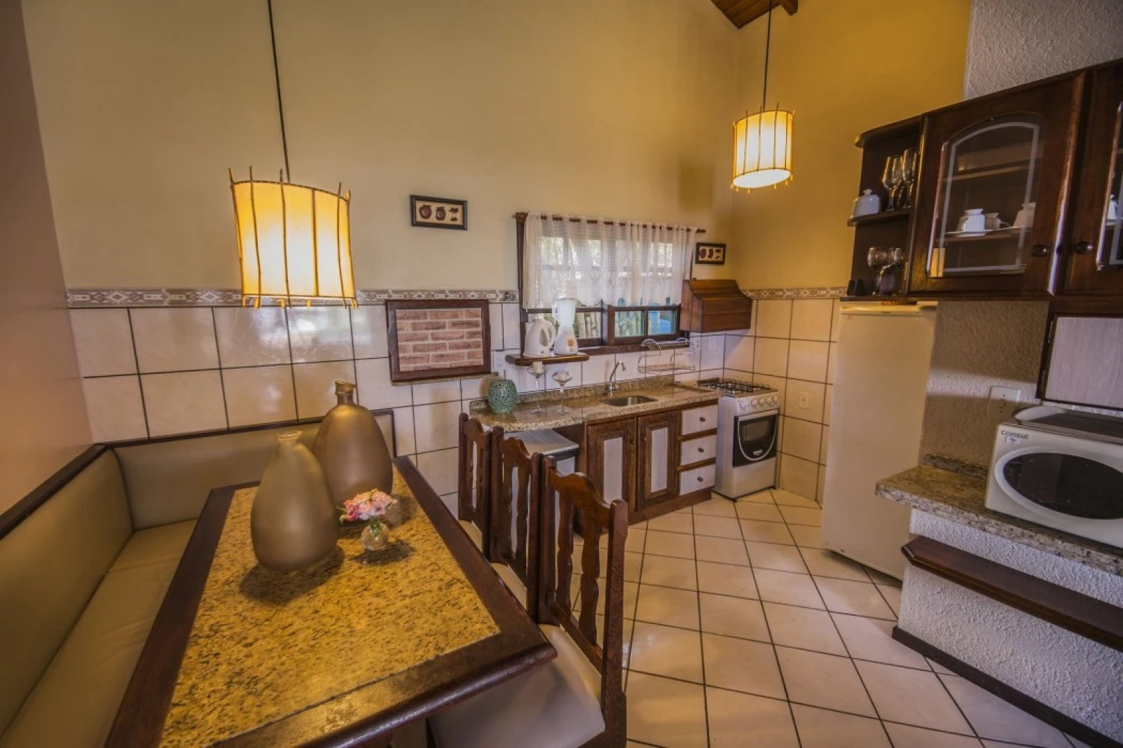 Paraíso Hostel Praia do Rosa