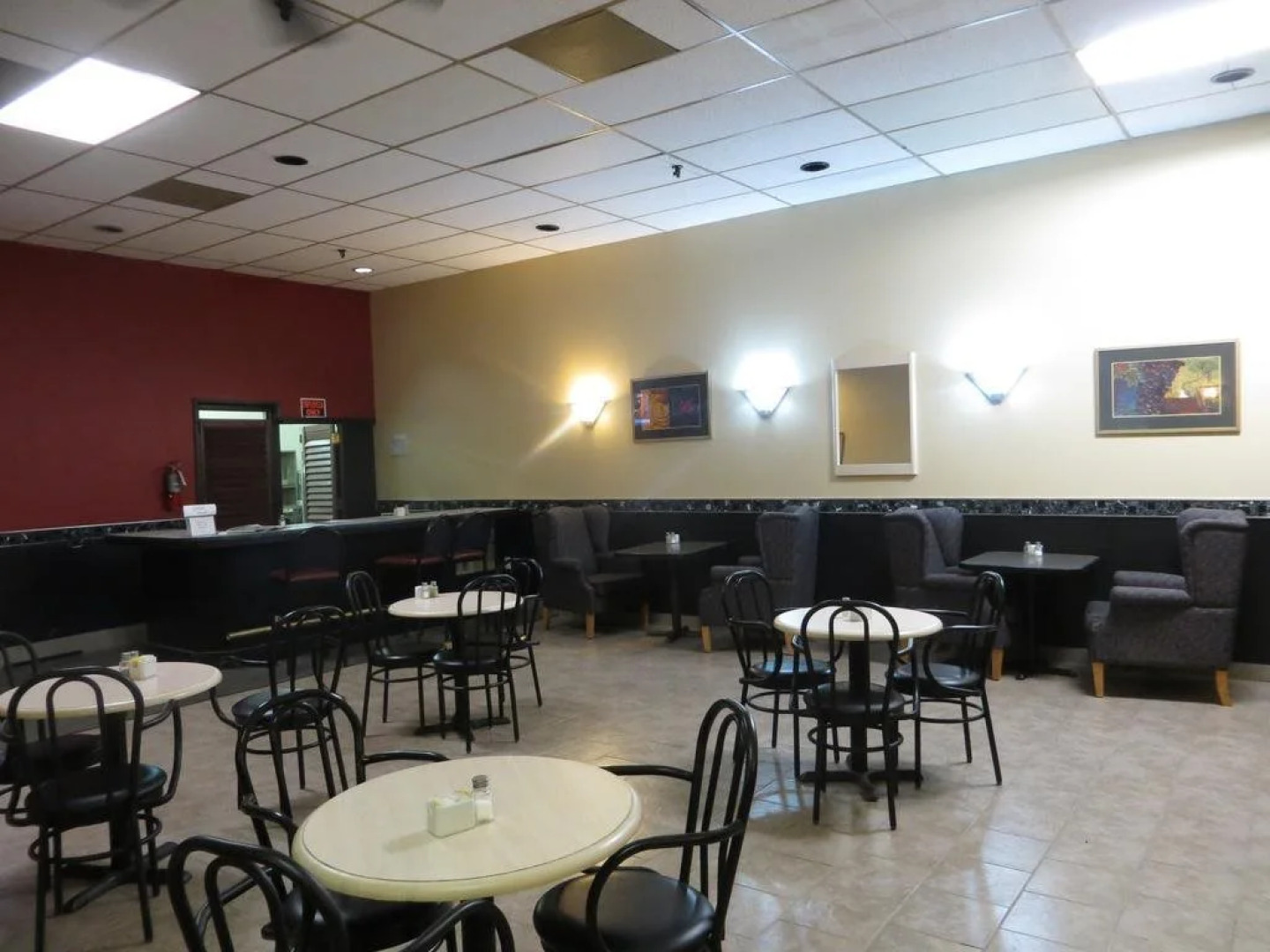 Town and Country Hotel