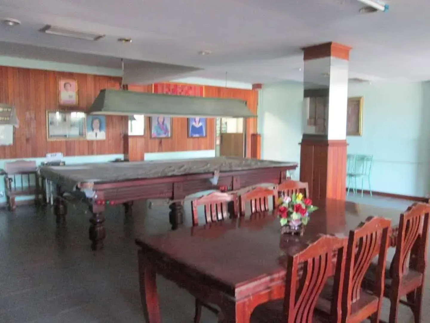 Royal Jommanee Hotel