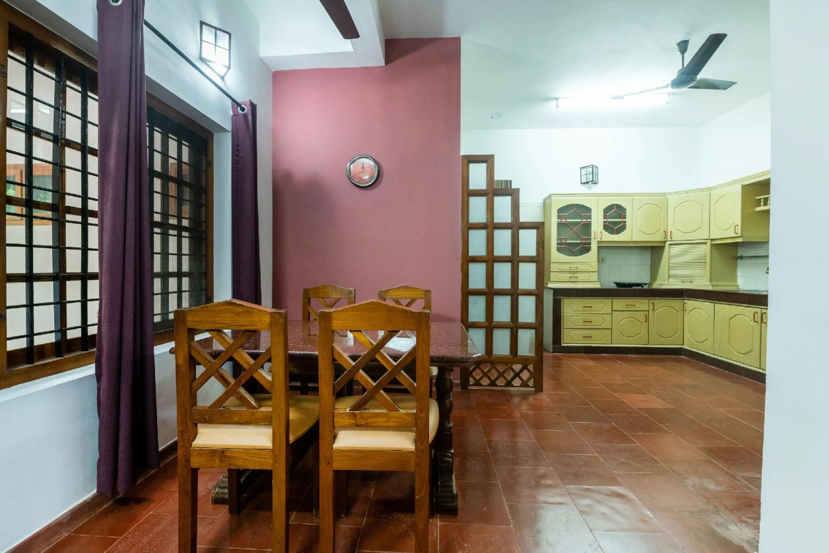 OYO Home 82912 Classic Villa Stay Shalom Homes