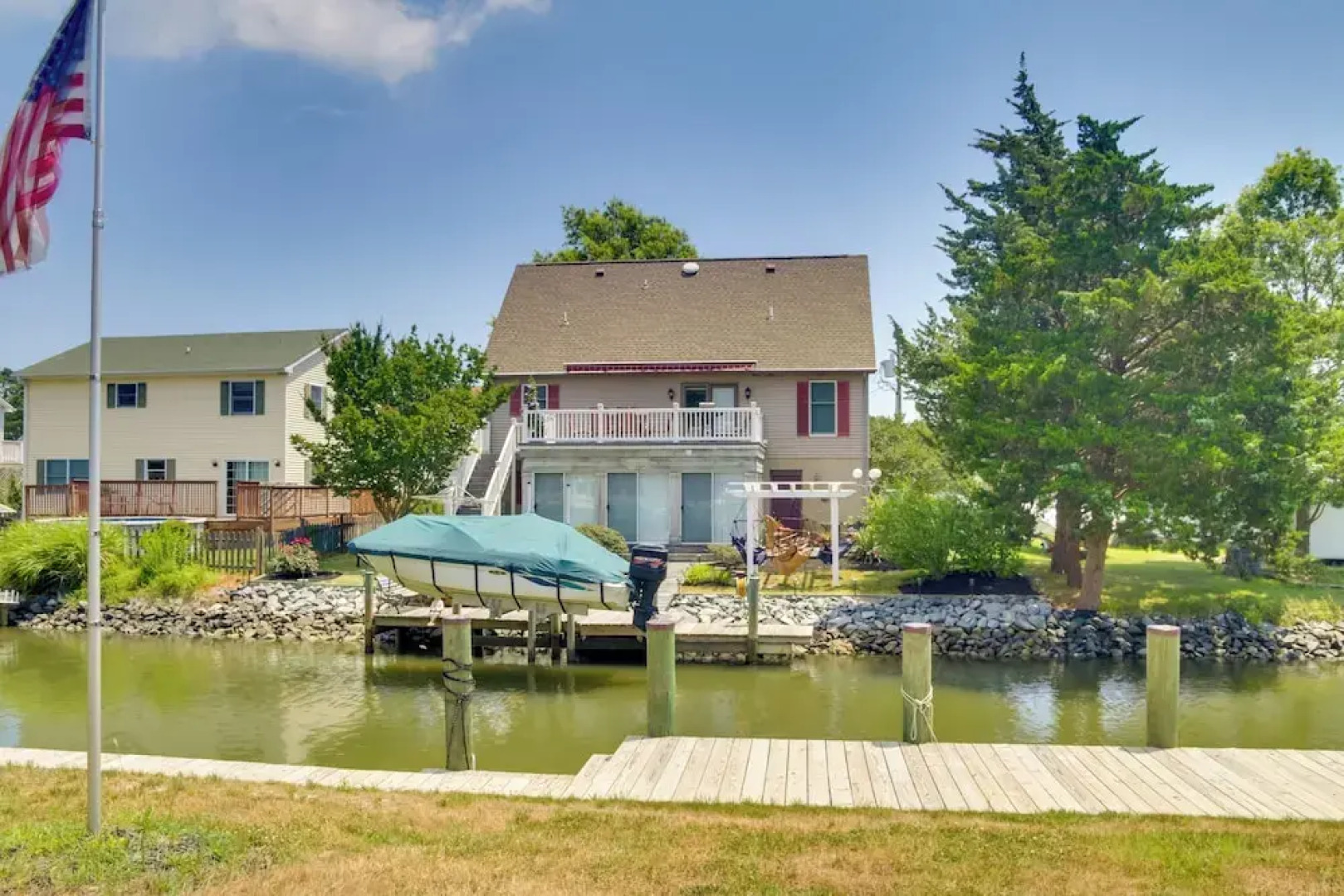 Canal-front Getaway w/ Deck & Dock in Ocean City