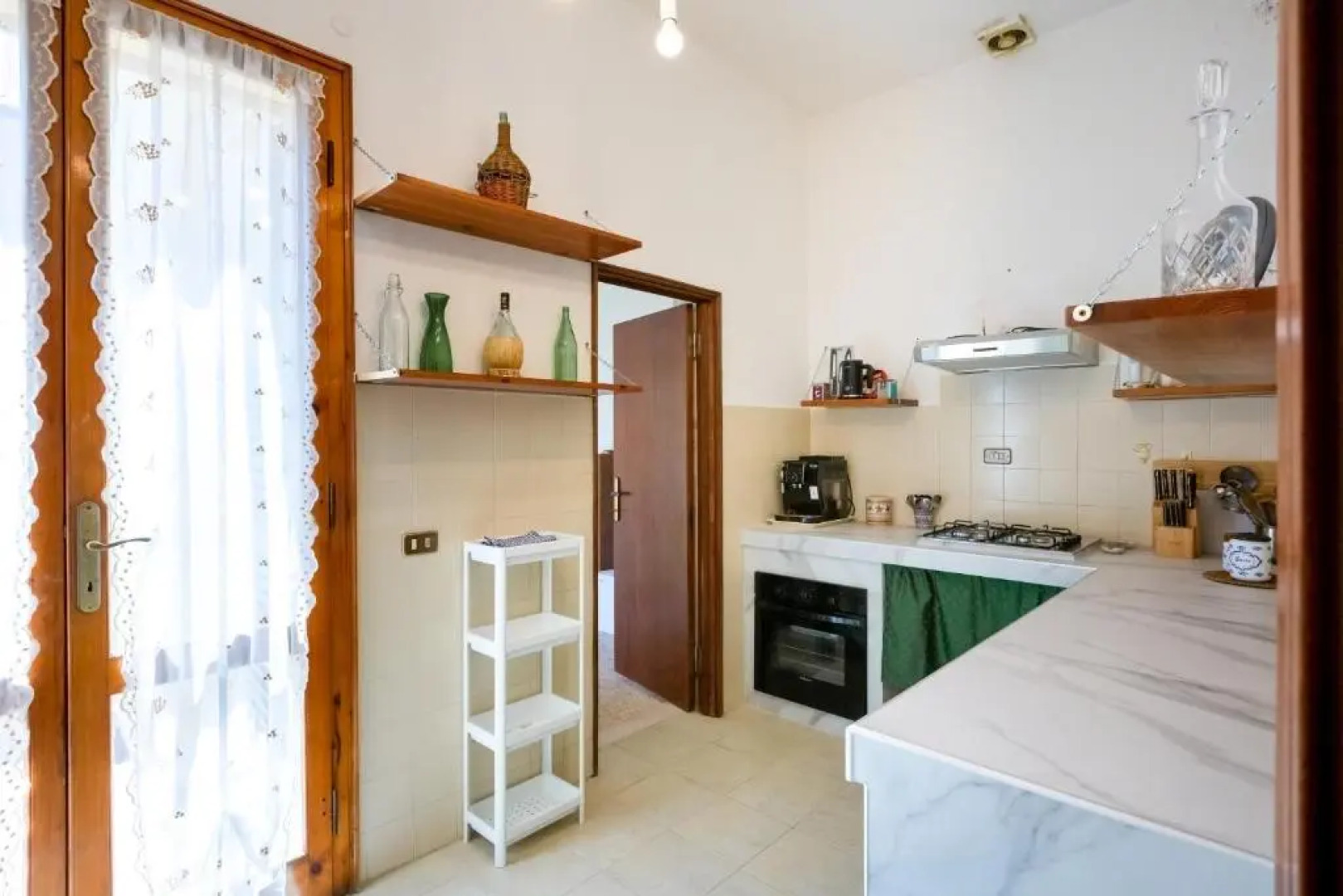 Val d'Arno House with Garden, Parking and Swimming Pool