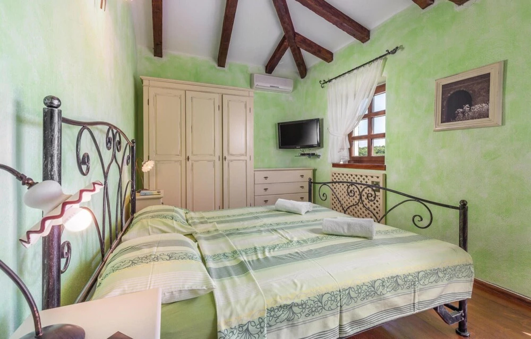 Amazing Home in Strpacici With Sauna, Wifi and 3 Bedrooms