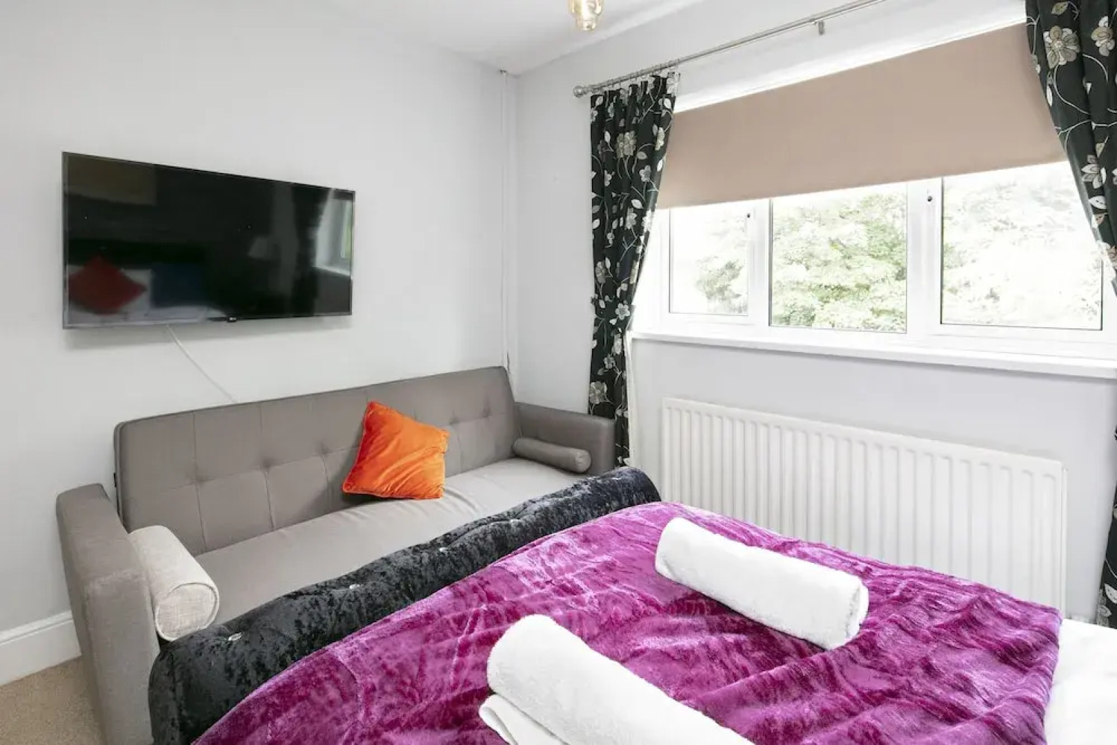 Urban Retreat Hot Tub Bar Ev Charger