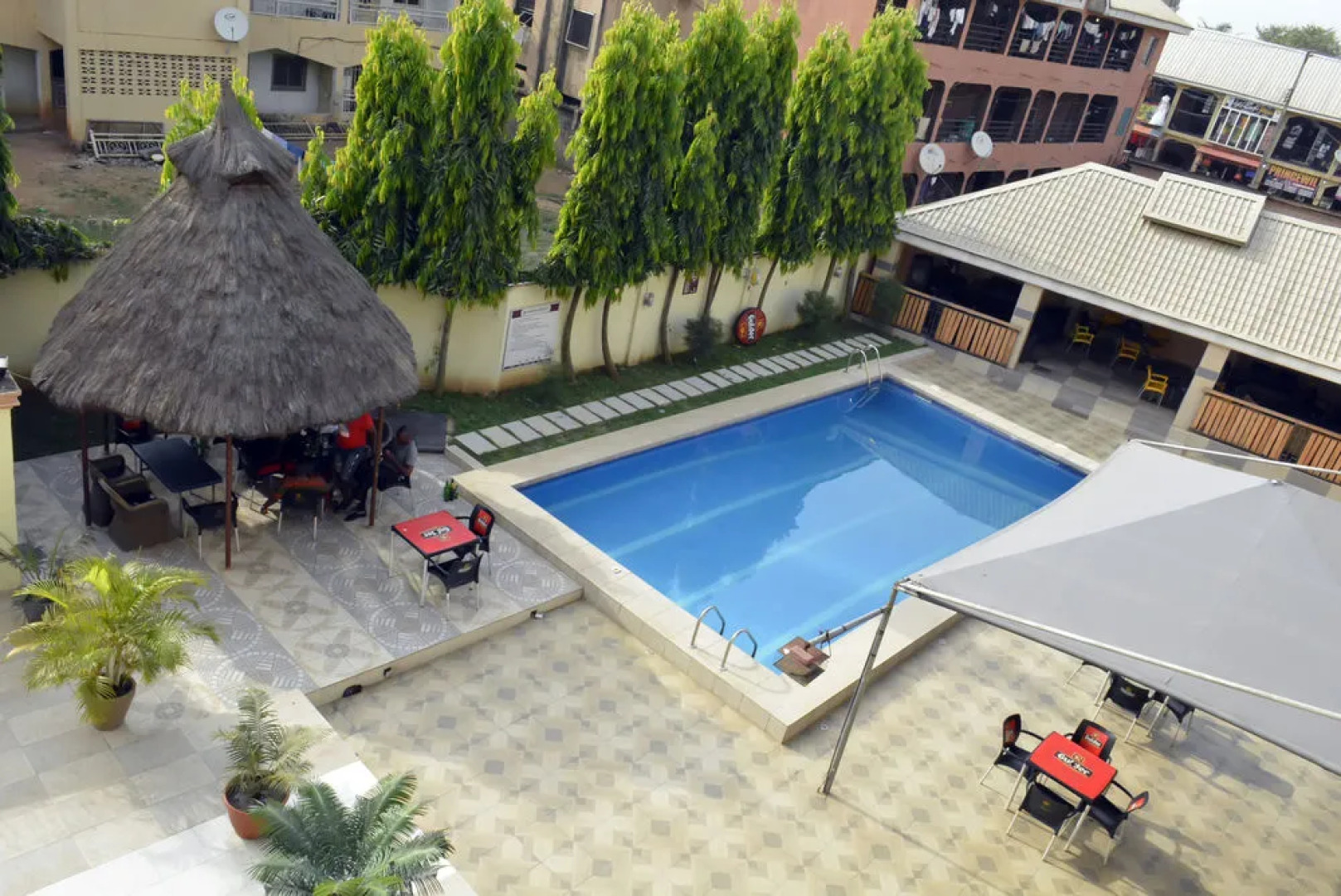 Golphins Suites and Hotels