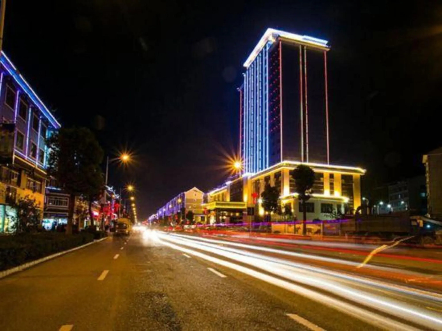 Changchi Hot Spring Hotel