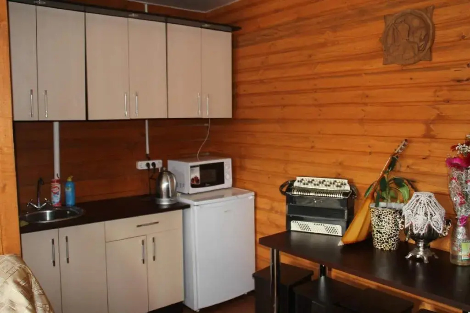 Altyin Ib Guest House	