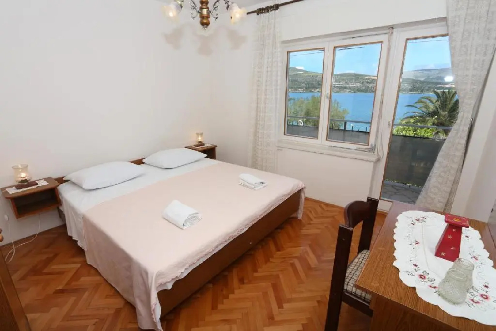 Apartments Slavica Žedno