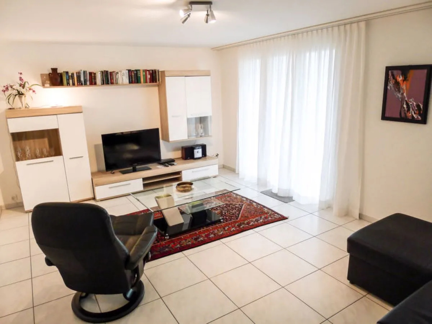 Hegglistrasse 9 27521