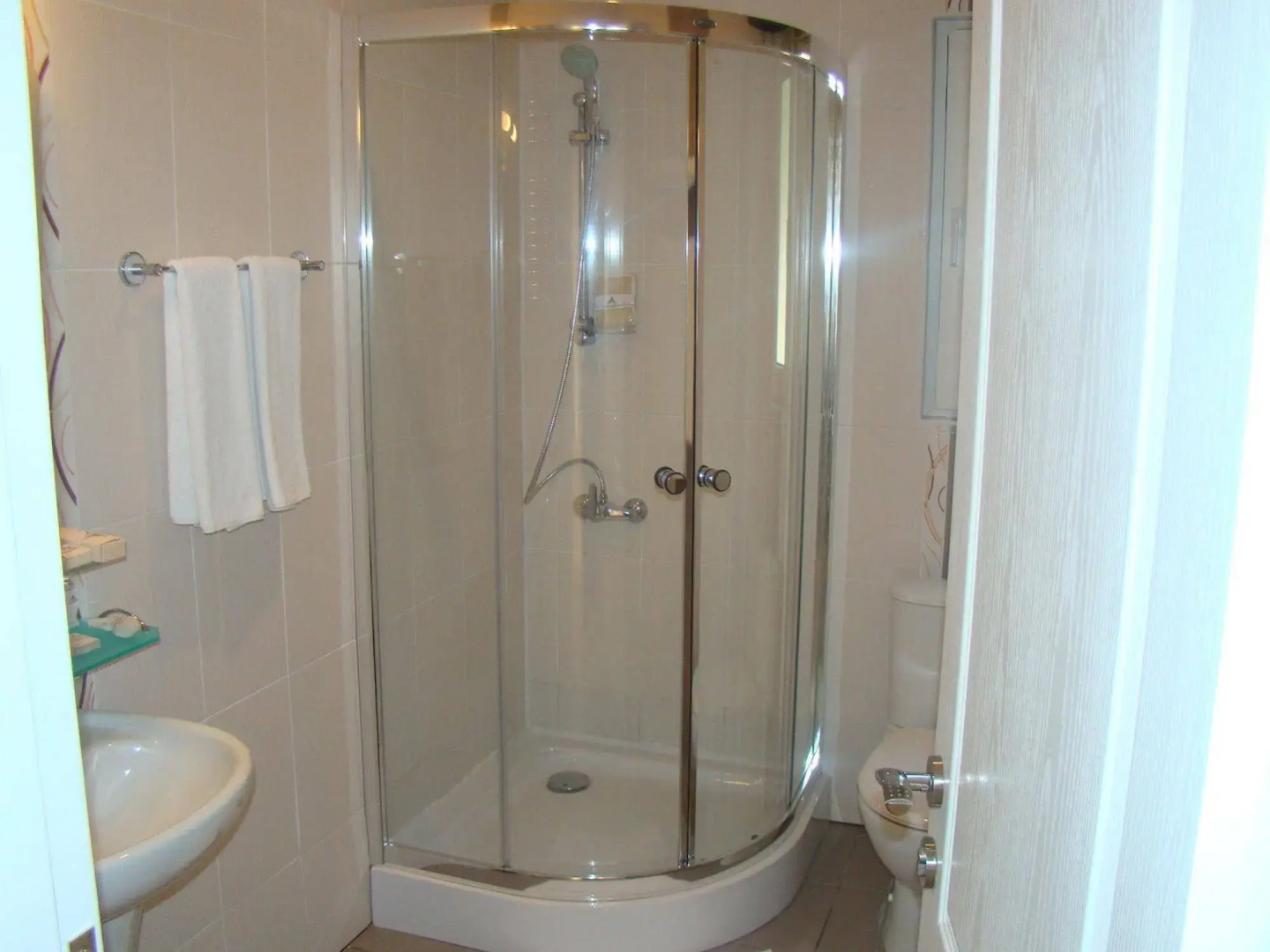 Qafqaz Sahil Resort Hotel