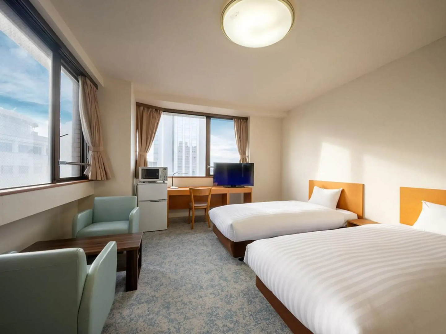 Ota  Now Resort Hotel