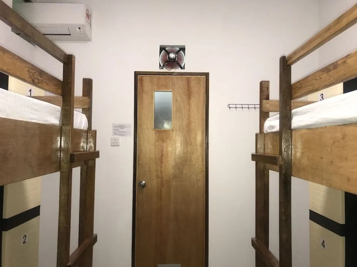 Spot On 89901 Hotel Ship Arm