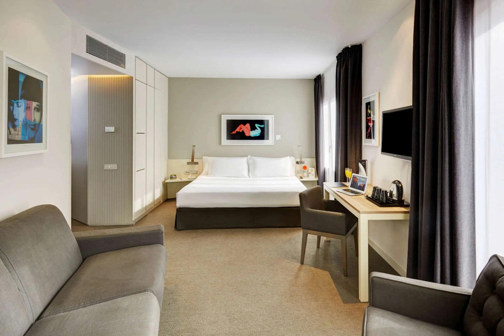 Отель Sercotel Amister Art