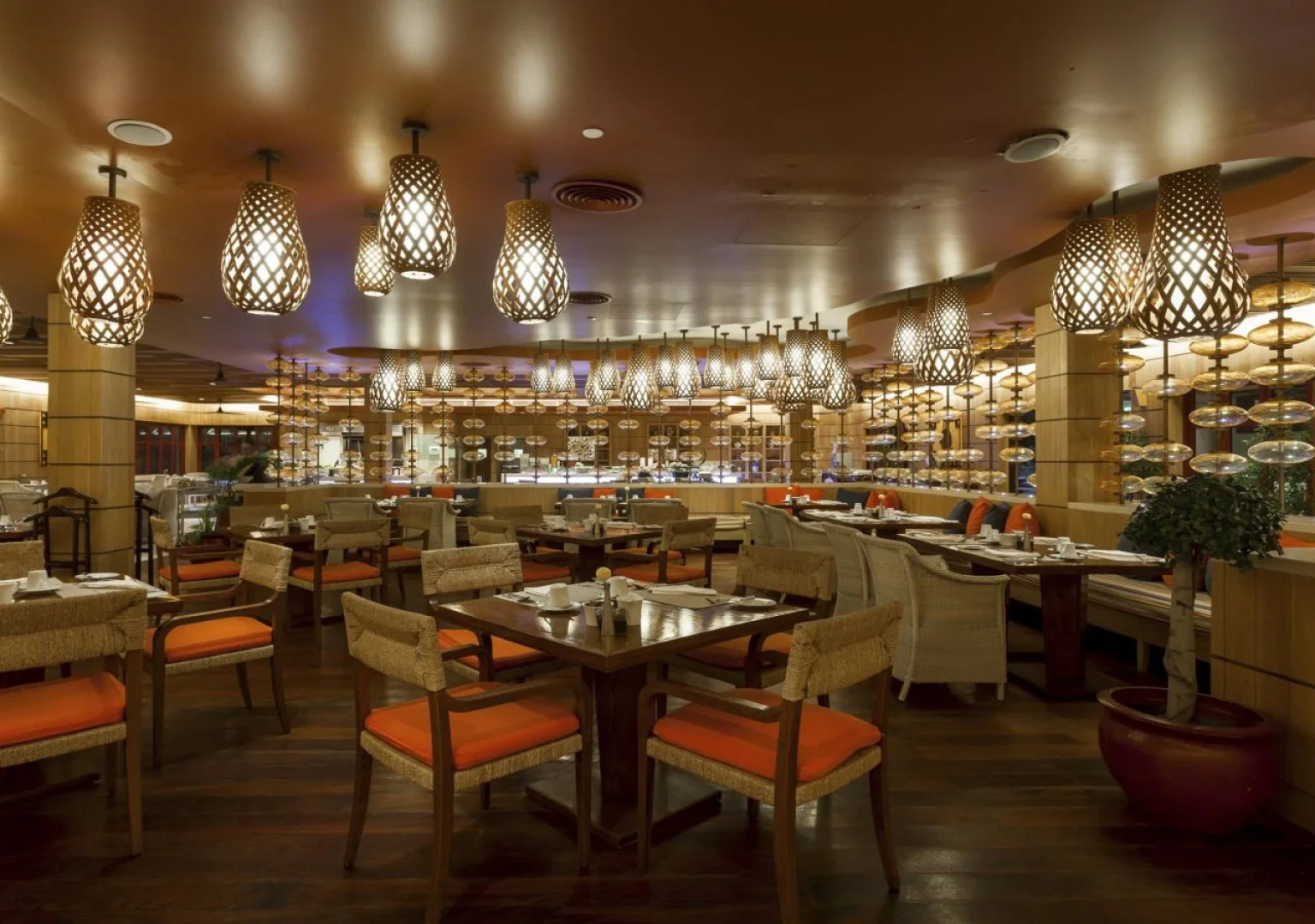 Отель Centara Grand Beach Resort Phuket 