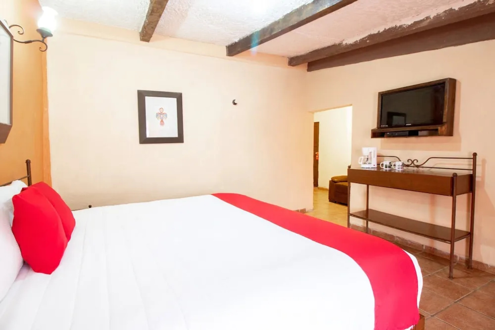 OYO Hotel D' Cervantes