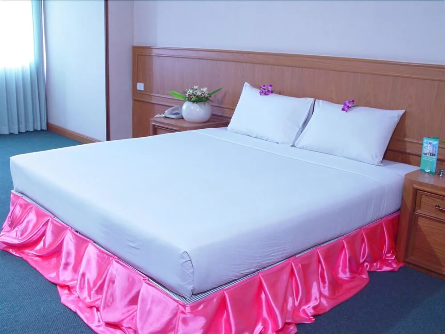 PathumThani Place Hotel