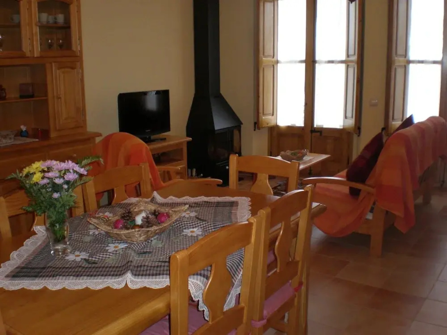 Heritage Cottage in Maians With Swimming Pool