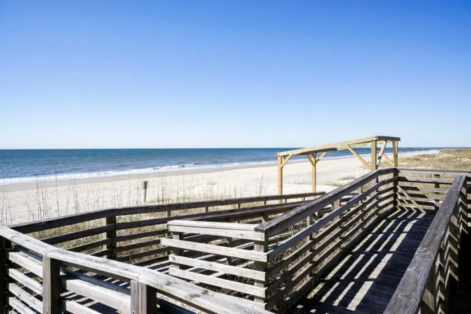 Friendship Lodge by Oak Island Accommodations