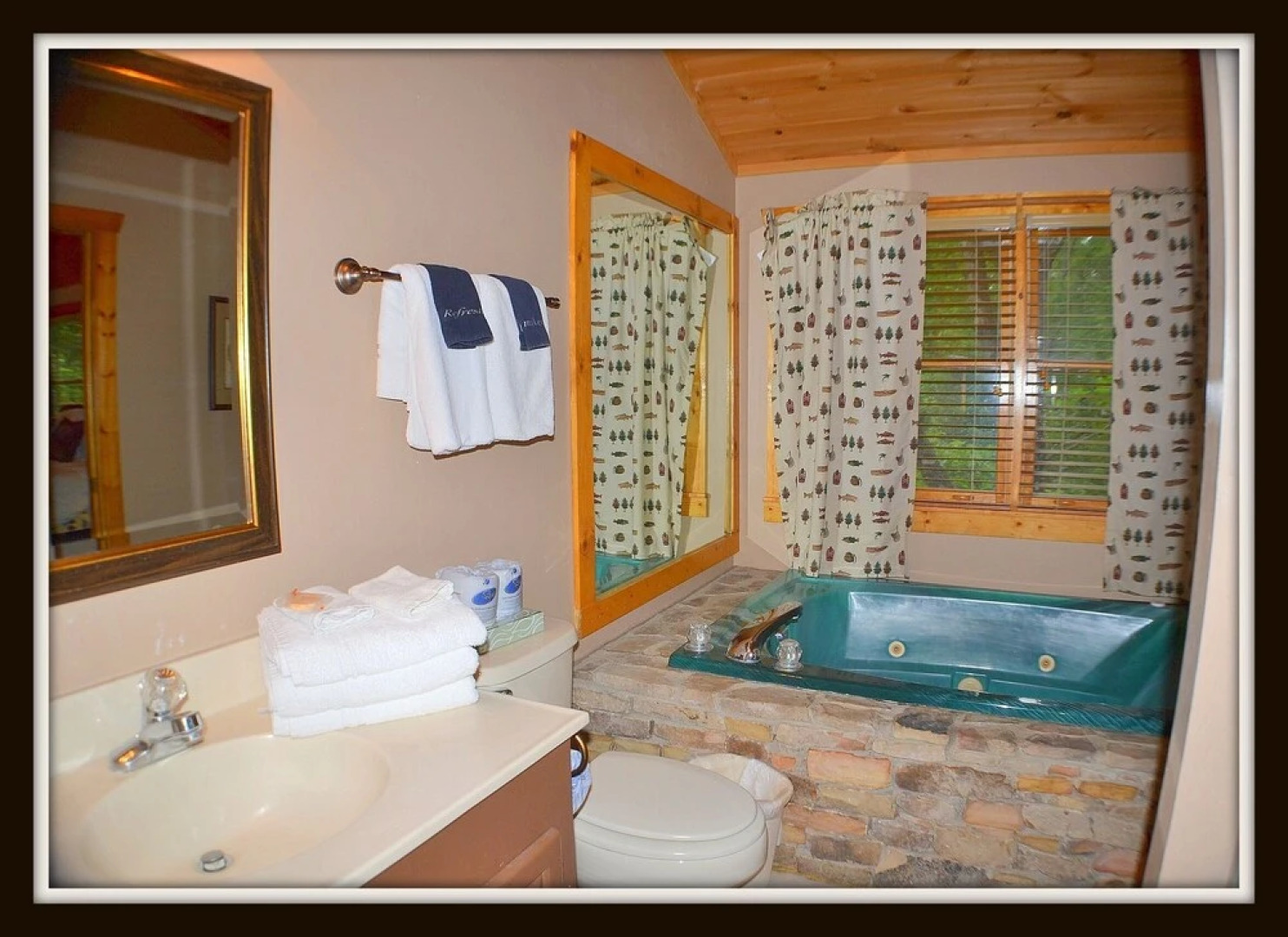 Smoky Mountain Lodge