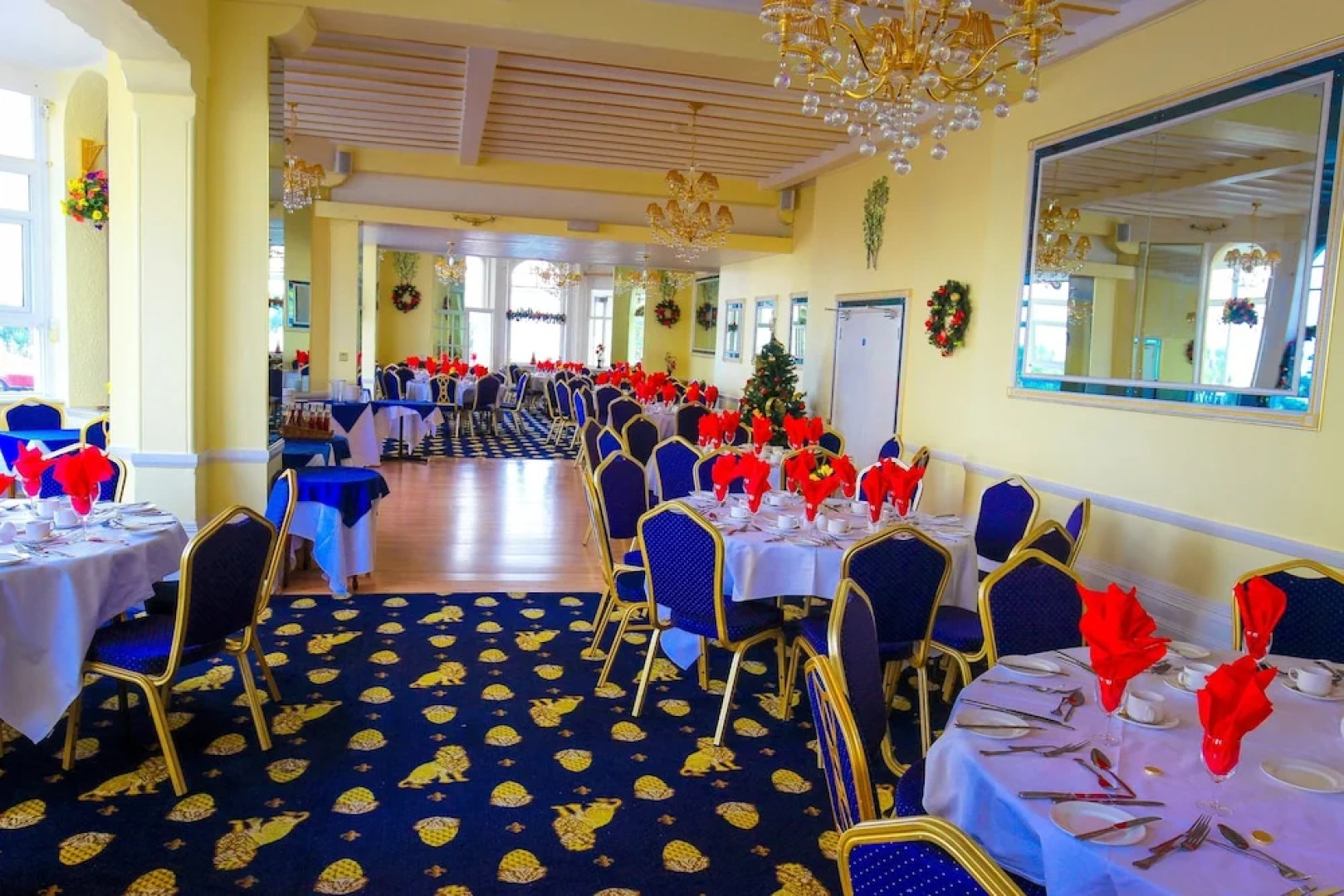 The Mansion Lions Hotel