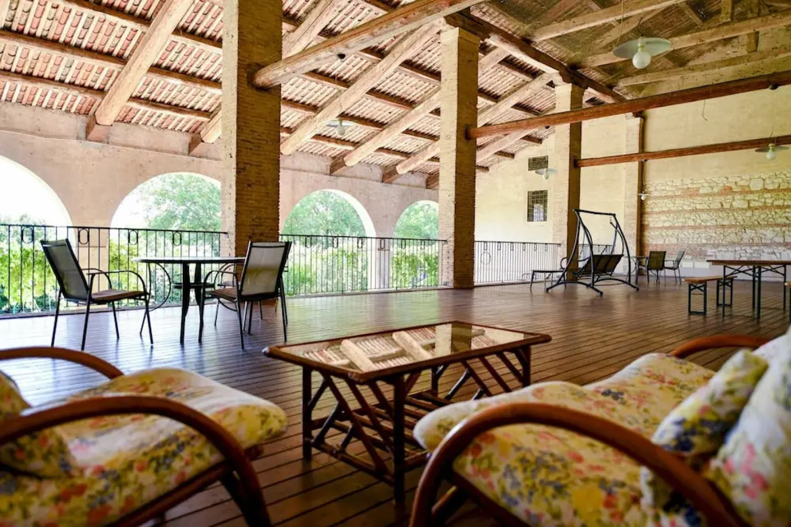 Tigli Apartment With two Bedrooms and one Bathroom on the Second Floor With 4 Metre Glass Window Apartment 6