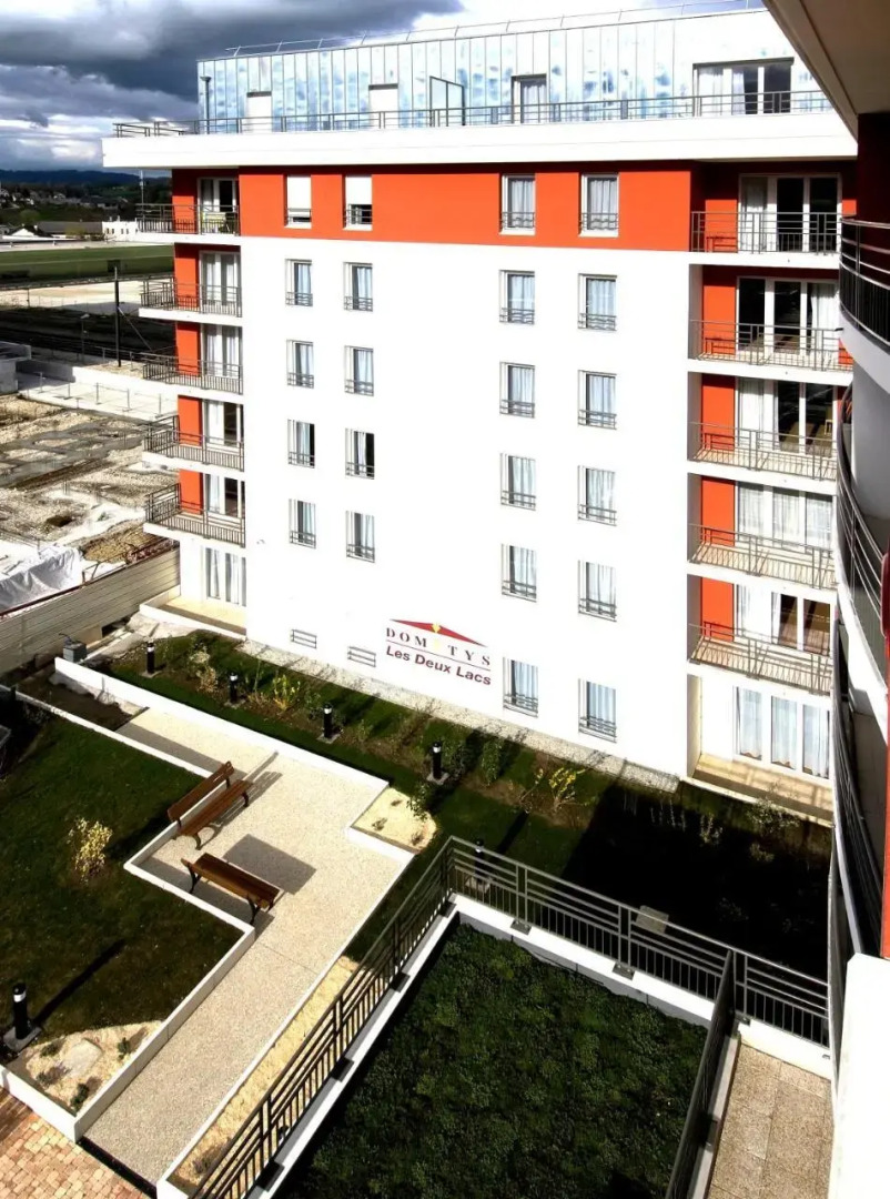 Résidence Services Seniors DOMITYS - Les Deux Lacs