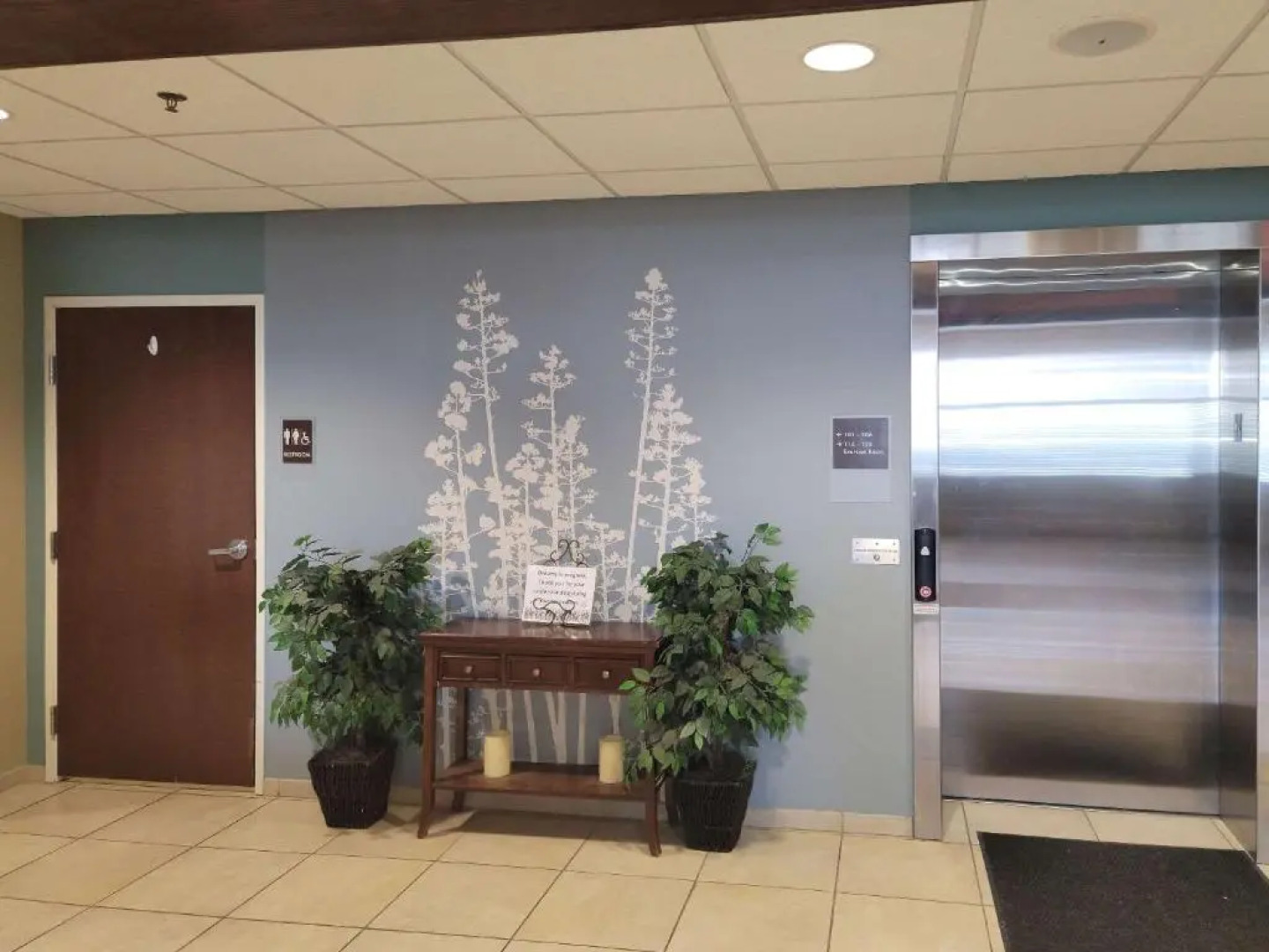 Sleep Inn & Suites Steubenville at the University