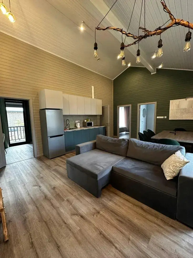 Семиозерье 32