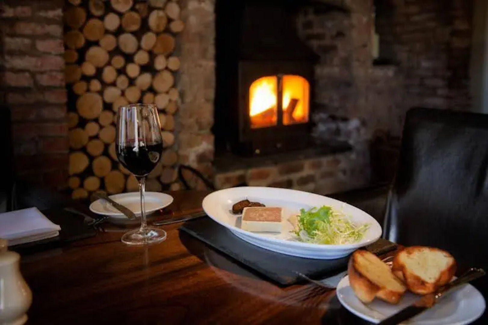 The General Tarleton Inn