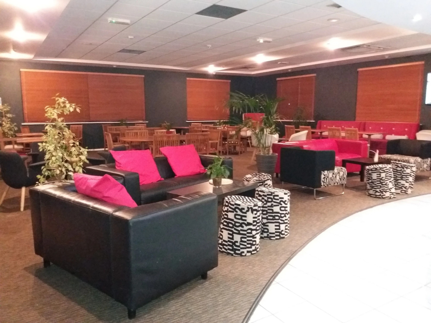 ibis Chesterfield North