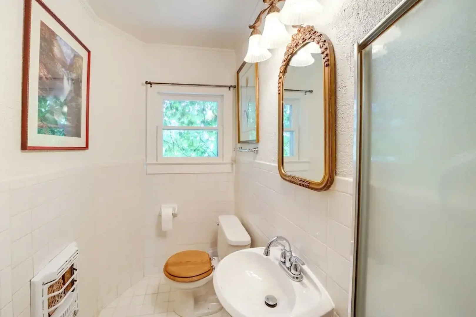 Historic Fort Smith Cottage < 1 Mi to Downtown!