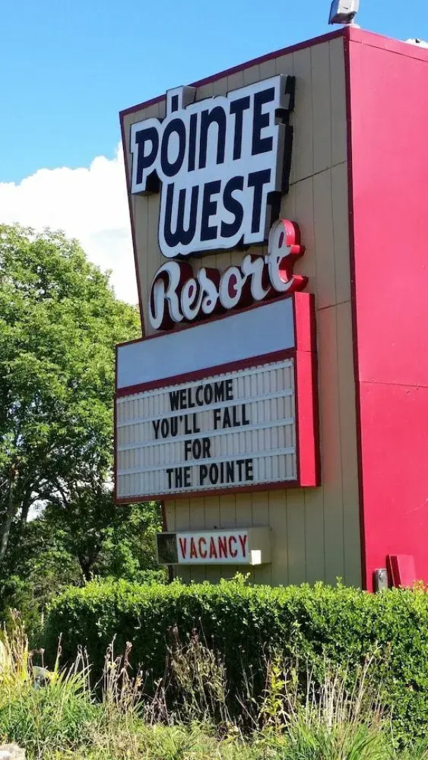 Pointe West Resort Motel