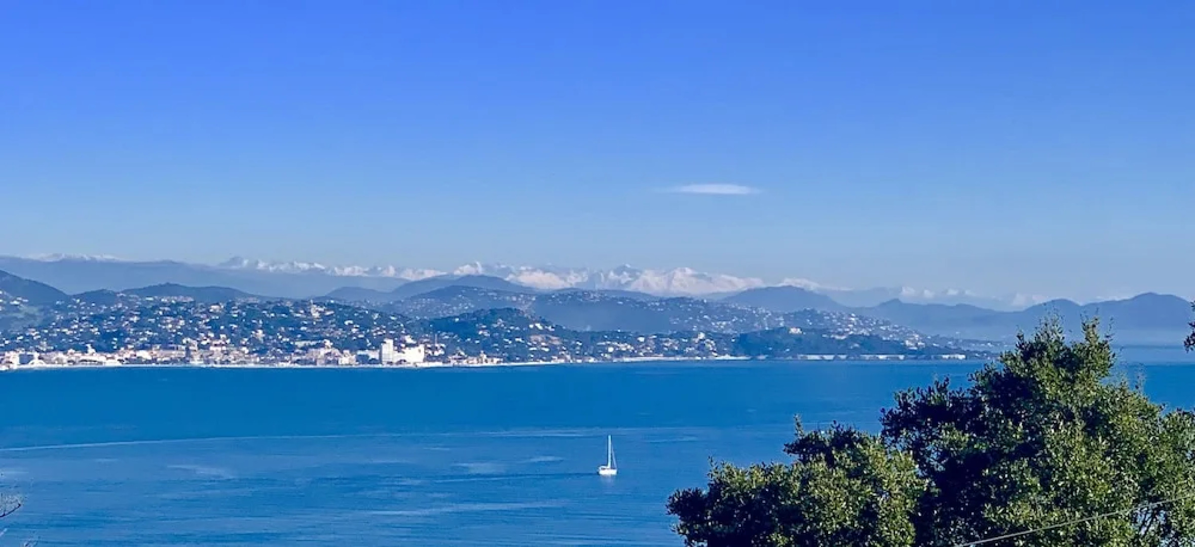 Villa with a Magic View of Saint Tropez