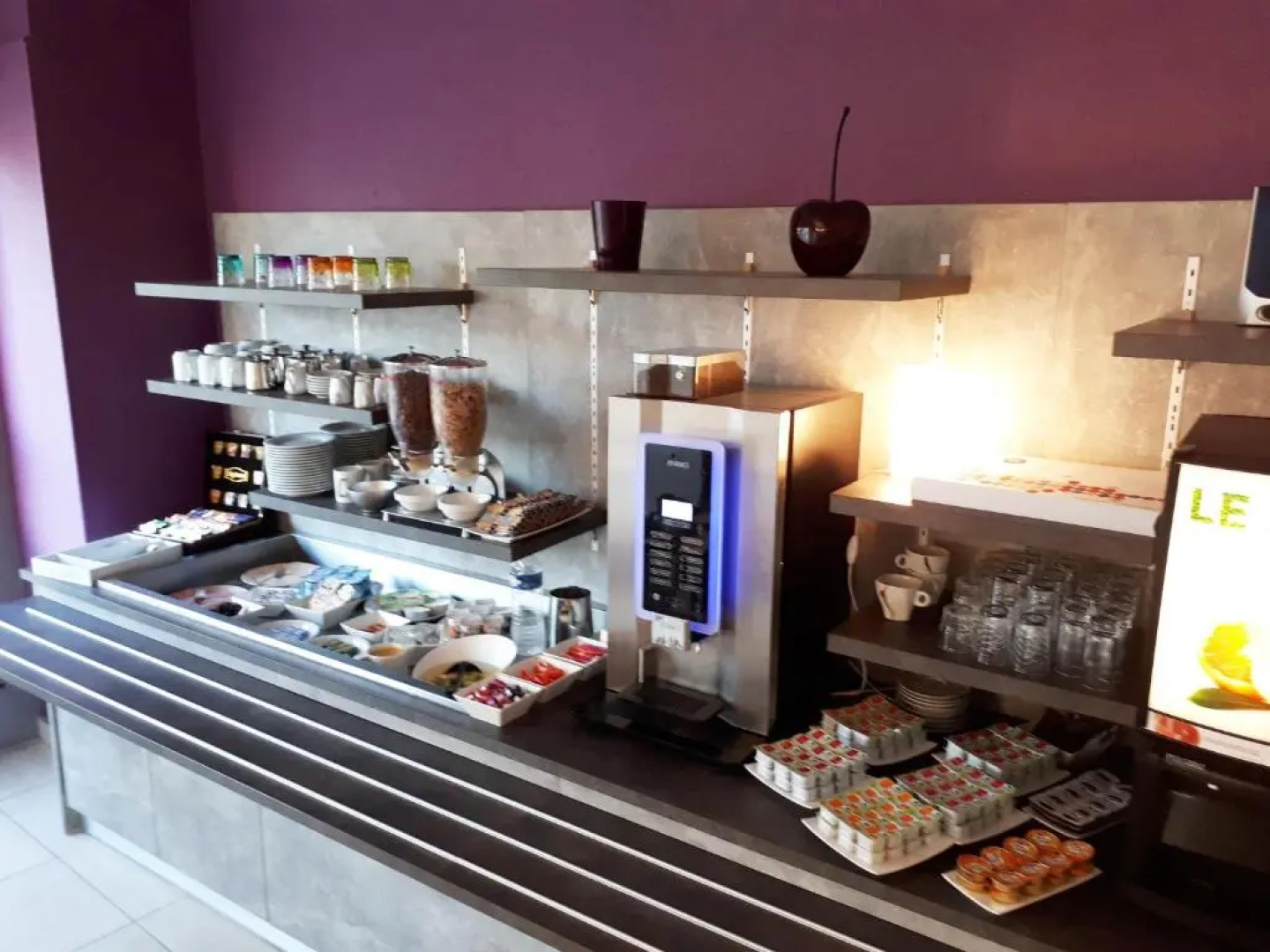 BRIT HOTEL CONFORT NEVERS Centre Gare