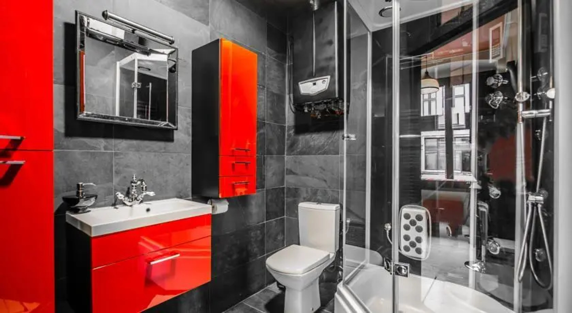 Maven Apartment