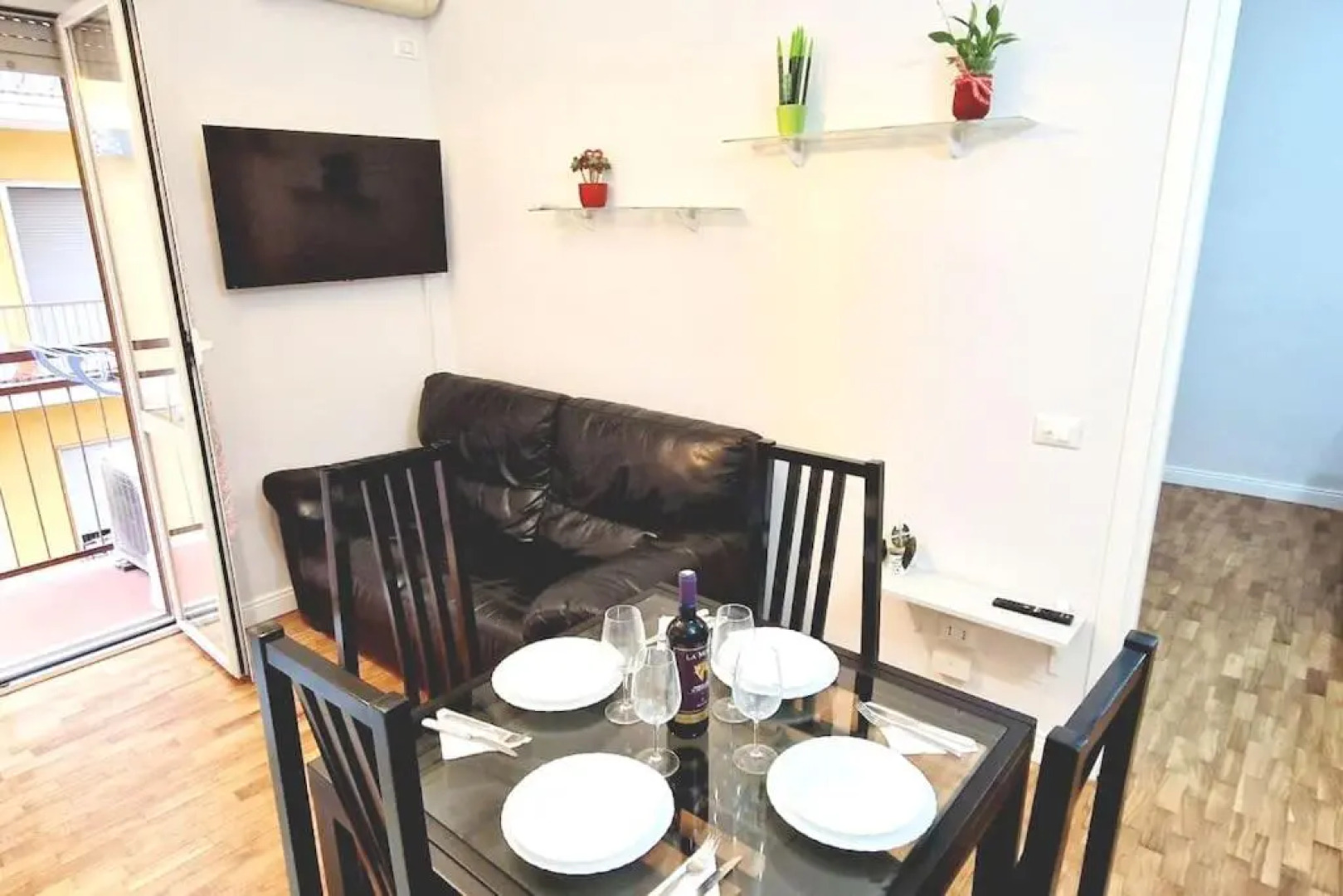 [Policlinico San DonatoM3] Suite Duomo 30minuti