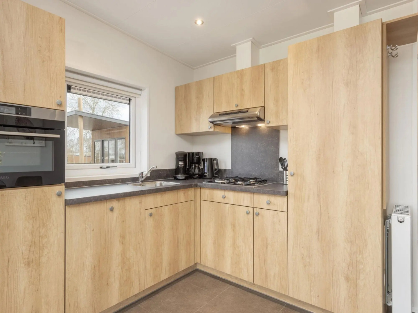 Premium Lodge Near Recreation Lake