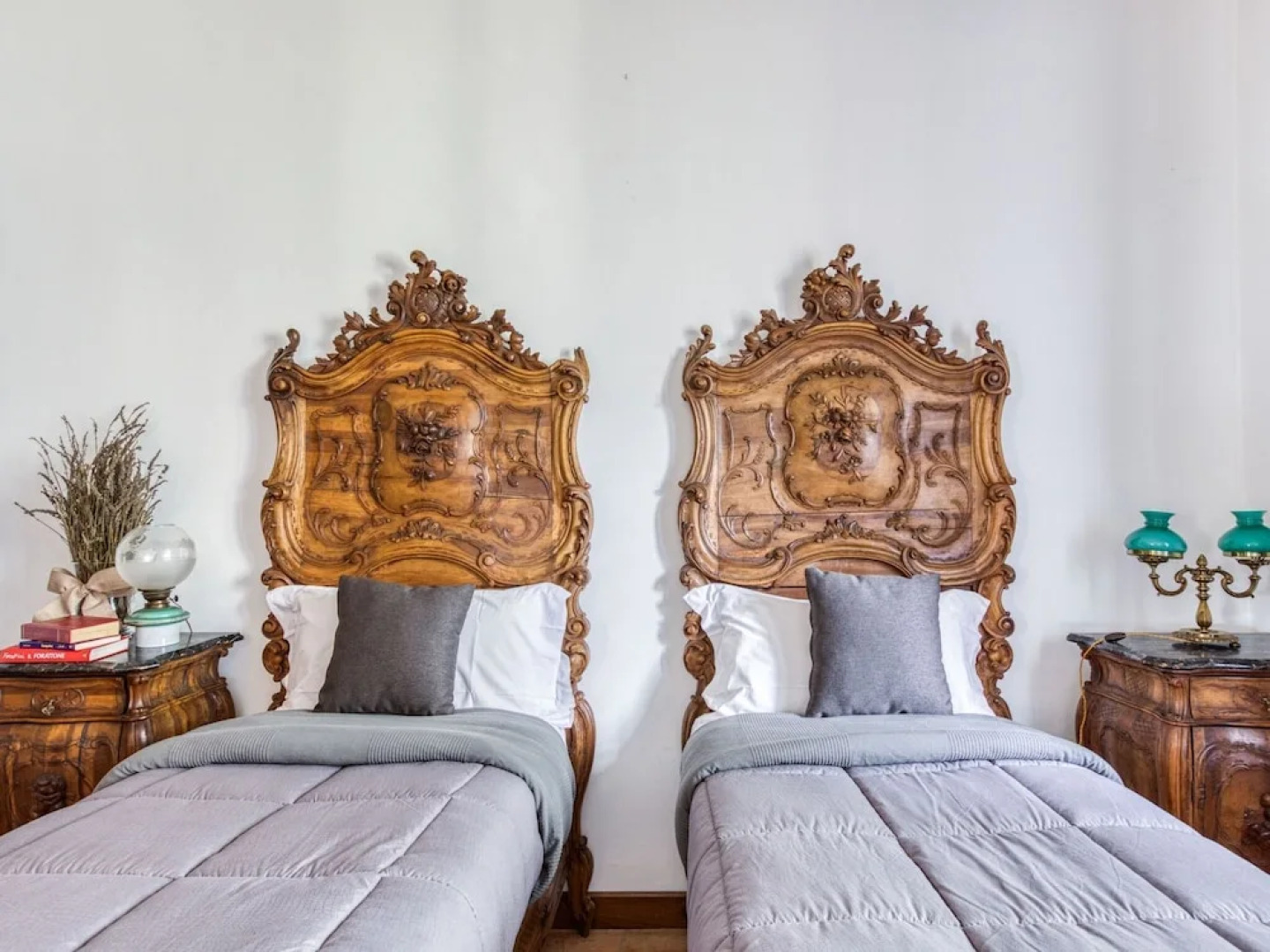 Graceful Holiday Home in Poggio Catino With Swimming Pool