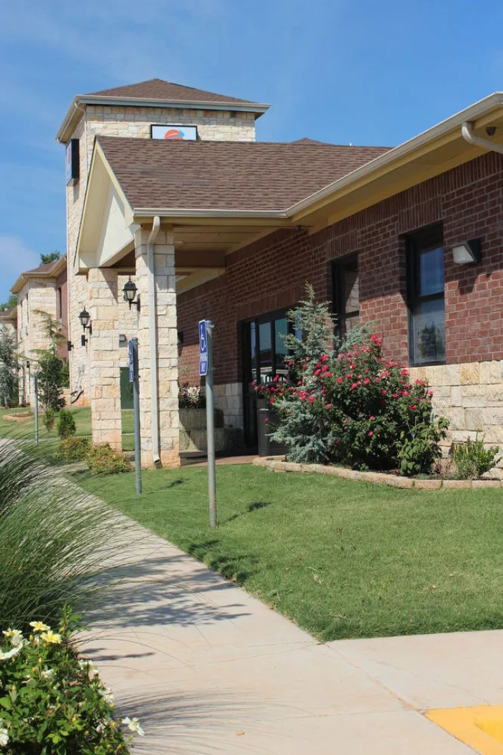 Windgate Extended Stay Hotel