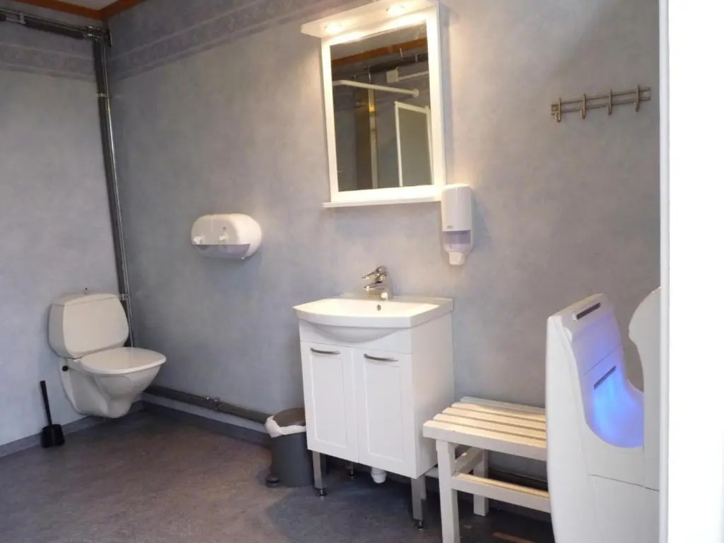 2/4 Persoons Stuga Lyx